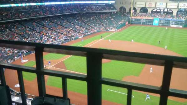 Daikin Park, section: 327, row: 1, seat: 4