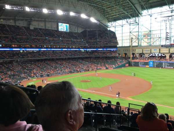Daikin Park, section: 229, row: 10, seat: 3