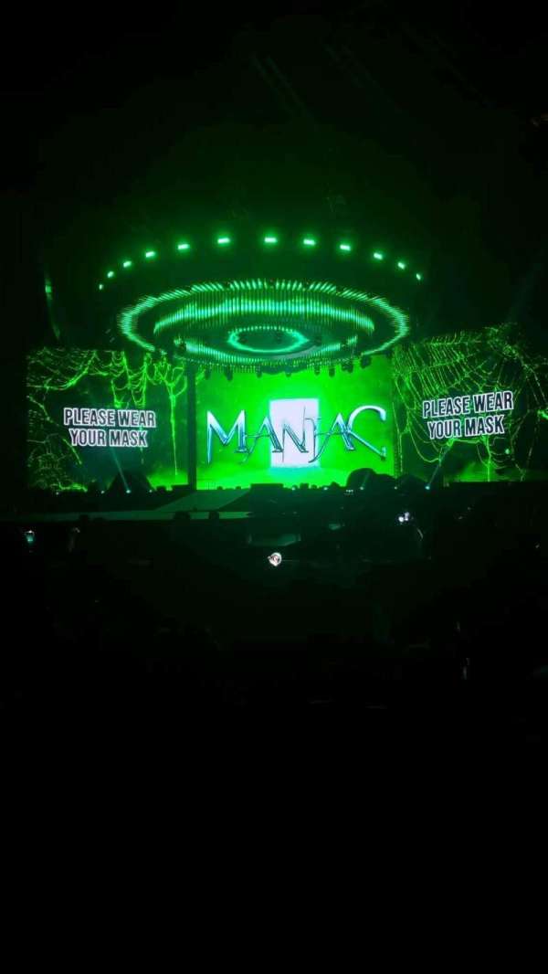 Kia Forum, section: J, row: 10, seat: 6