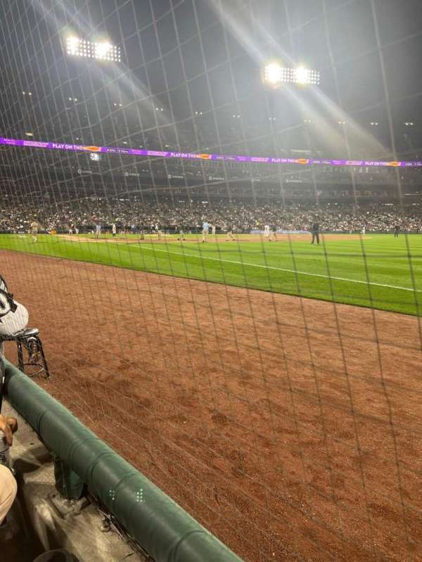 Rate Field, section: 115, row: AA, seat: 4