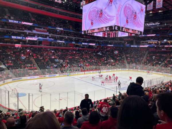 Little Caesars Arena, section: 113, row: 20, seat: 4