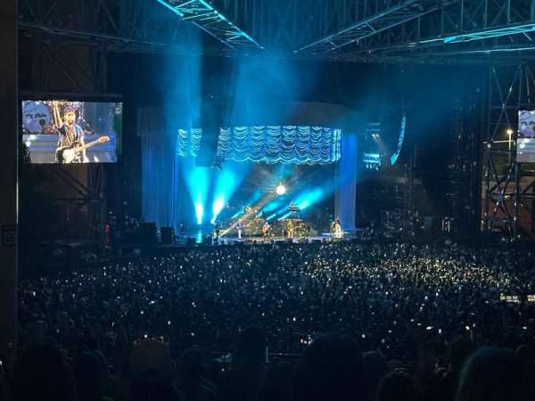 Ameris Bank Amphitheatre, section: Lawn
