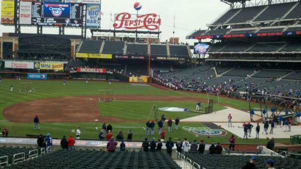 Citi Field, section: 122, row: 31, seat: 5