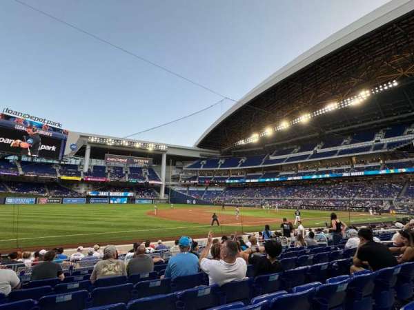 LoanDepot Park, section: 23, row: H, seat: 12