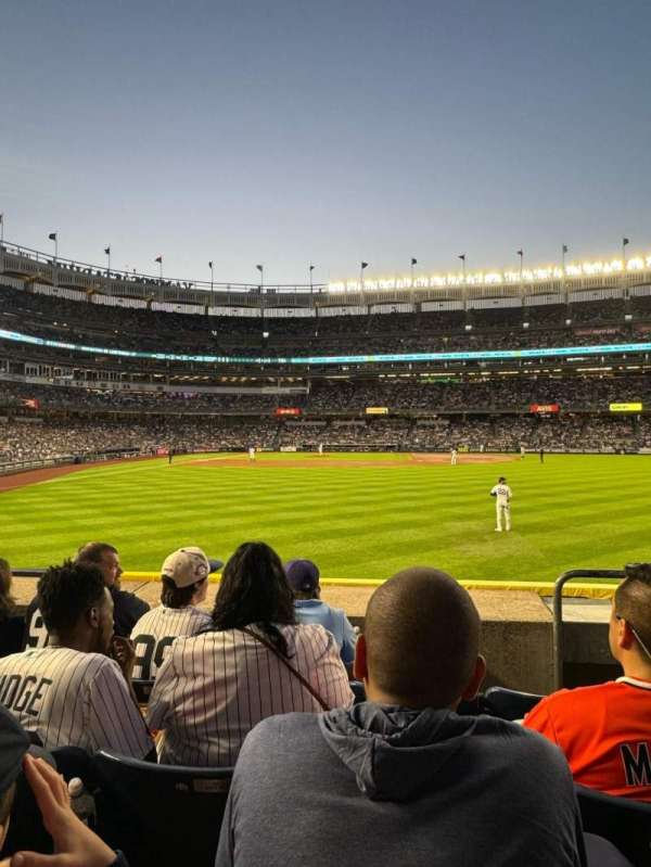 Yankee Stadium, section: 105, row: 4, seat: 2