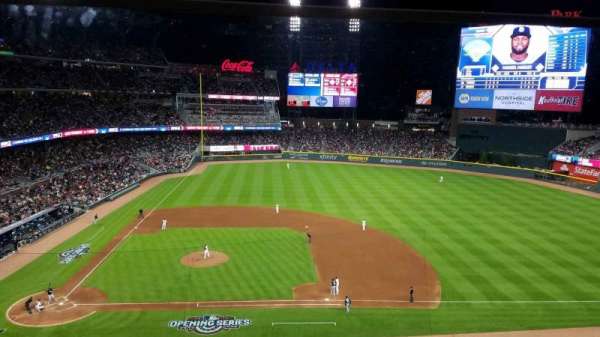 Truist Park, section: 320, row: 1, seat: 16