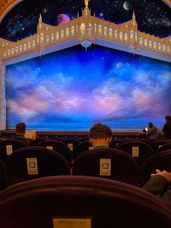 Eugene O'Neill Theatre, section: Orchestra C, row: M, seat: 106
