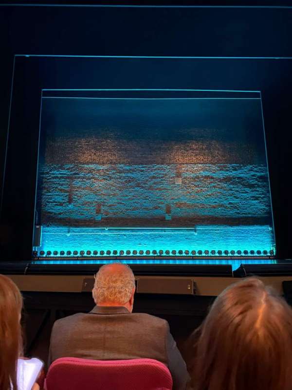 Broadhurst Theatre, section: Orchestra C, row: C, seat: 106