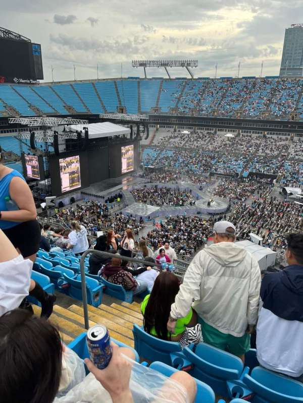 Bank of America Stadium, section: 539, row: 13, seat: 22