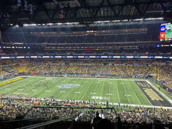 Lucas Oil Stadium, section: 410, row: 8, seat: 24