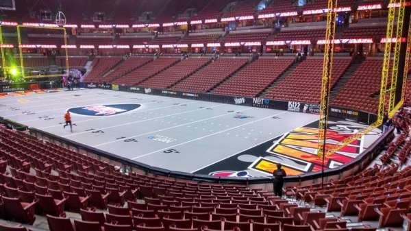 Honda Center, section: 204, row: S, seat: 8