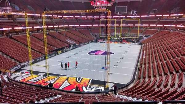 Honda Center, section: 325, row: C, seat: 8