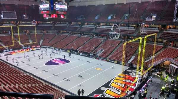 Honda Center, section: 428, row: B, seat: 8