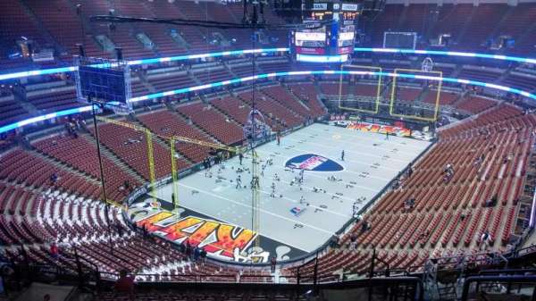 Honda Center, section: 441, row: N, seat: 8