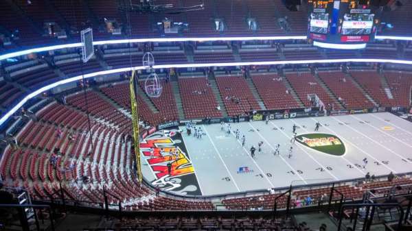 Honda Center, section: 437, row: N, seat: 8