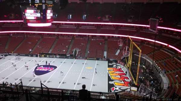 Honda Center, section: 431, row: M, seat: 8