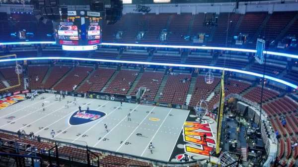 Honda Center, section: 430, row: M, seat: 8