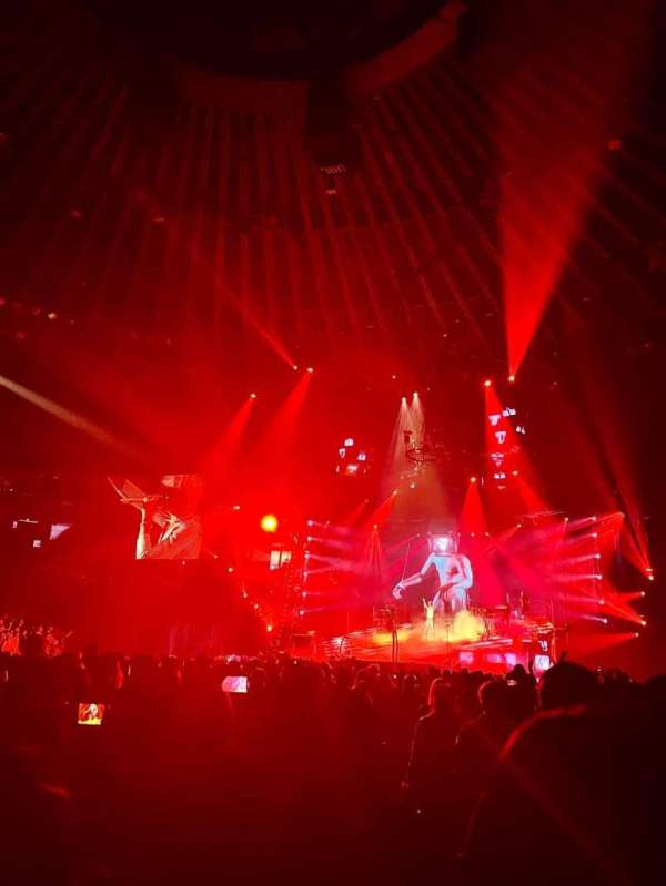 Oakland Arena, section: D, row: 5, seat: 4