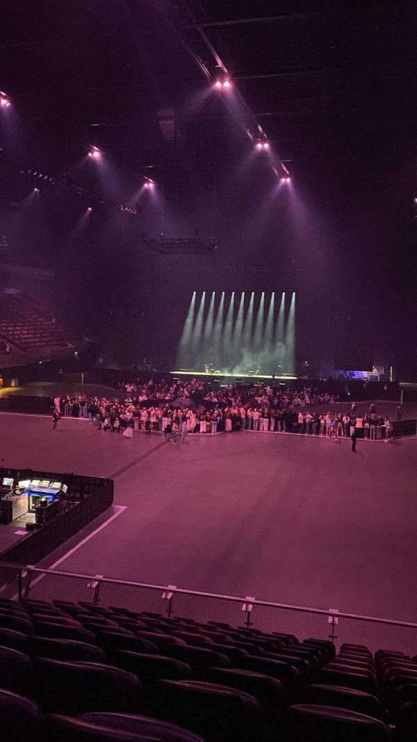 Ziggo Dome, section: 106, row: 12, seat: 187
