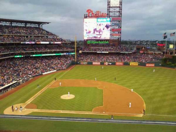 Citizens Bank Park, section: 315, row: 1, seat: 7
