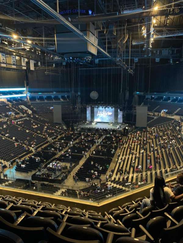 Barclays Center, section: 214, row: 7, seat: 10