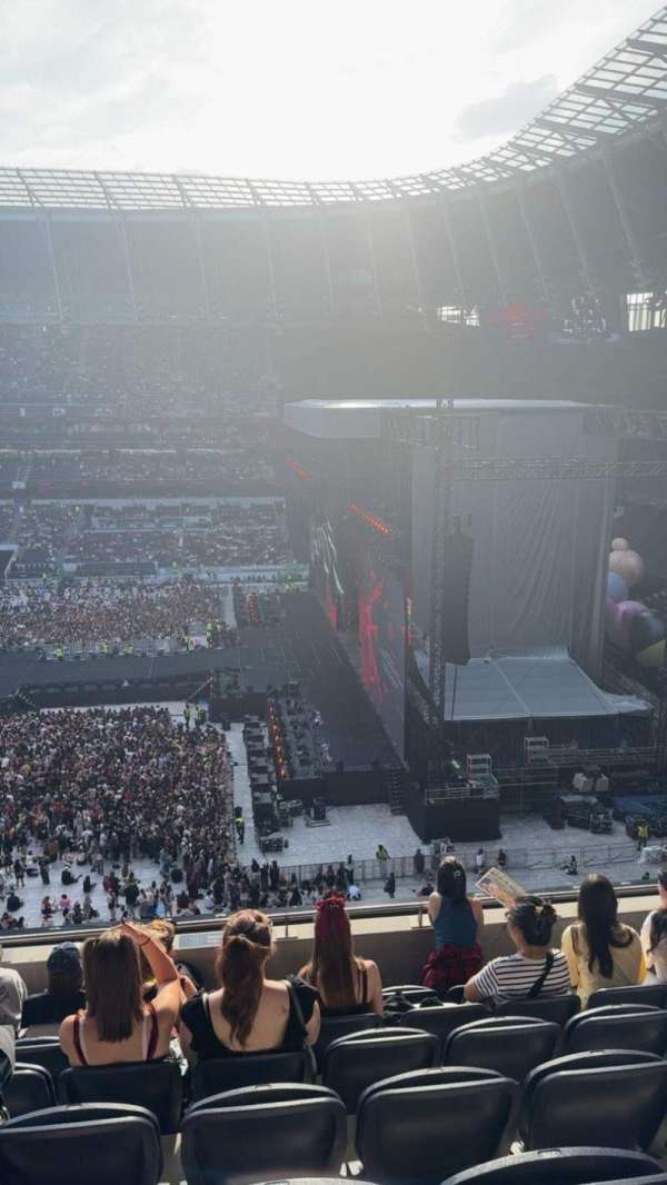 Tottenham Hotspur Stadium, section: 524, row: 7, seat: 776