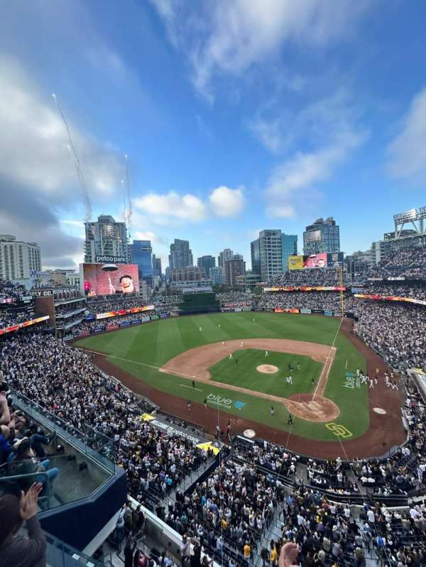 Petco Park, section: 306, row: 4, seat: 6