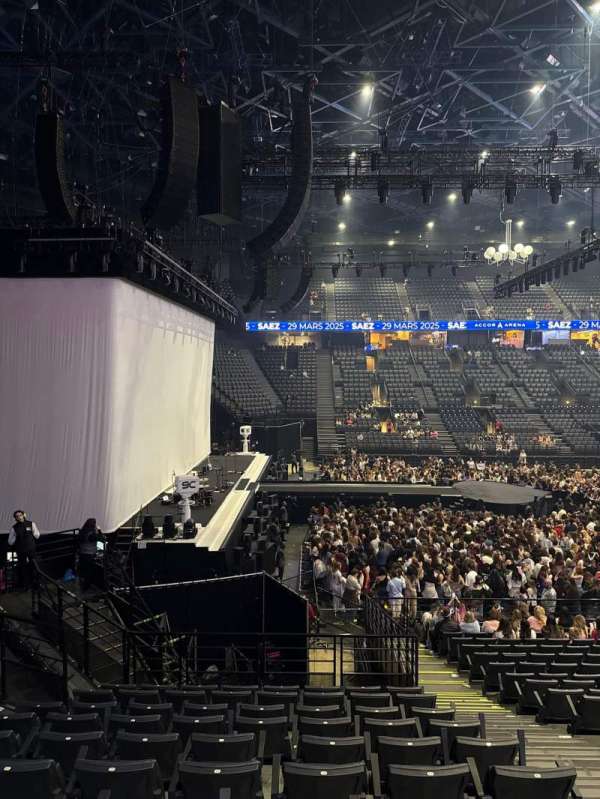 Accor Arena, section: Gradin N, row: 9, seat: 21
