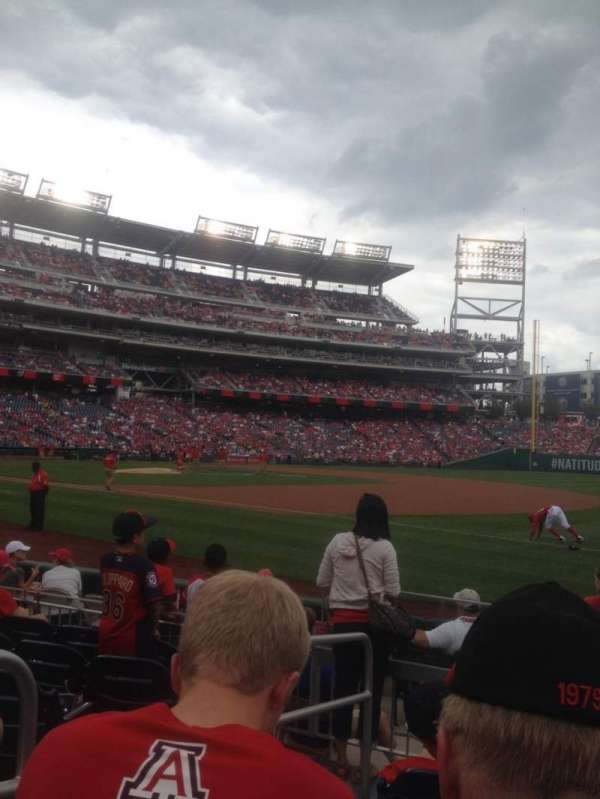Nationals Park, section: 133, row: J