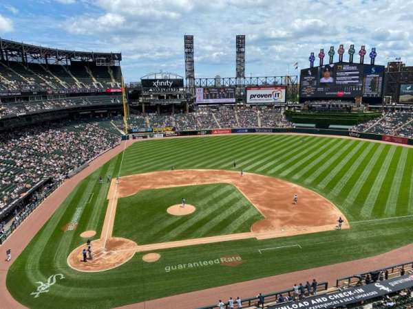 Rate Field, section: 527, row: 1, seat: 8
