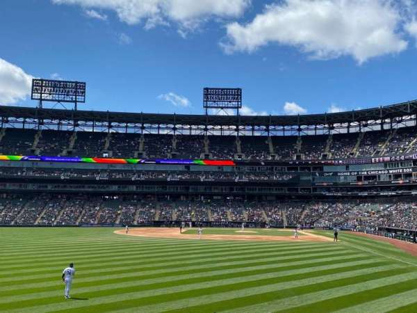 Rate Field, section: 158, row: 11, seat: 15