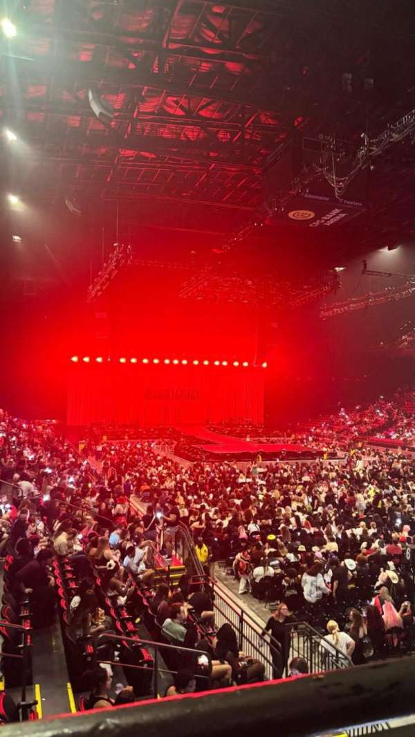 CFG Bank Arena, section: 116, row: O, seat: 1