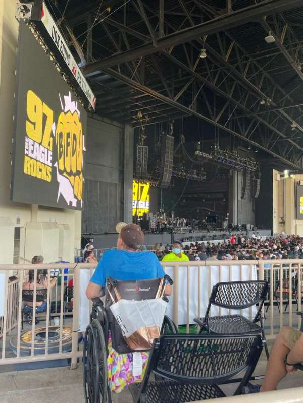 Dos Equis Pavilion, section: 205, row: D, seat: 19
