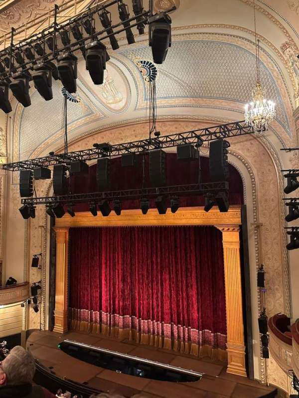 Majestic Theatre, section: Front Mezzanine R, row: C, seat: 20