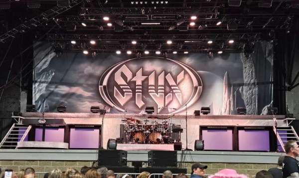 BankNH Pavilion, section: 1B, row: 15, seat: 10