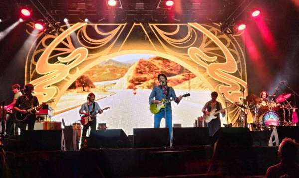 BankNH Pavilion, section: 1B, row: 6, seat: 11