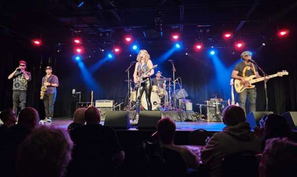 Tupelo Music Hall, section: Floor, seat: Table 11