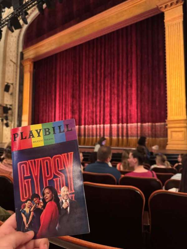 Majestic Theatre, section: Orchestra R, row: H, seat: 10