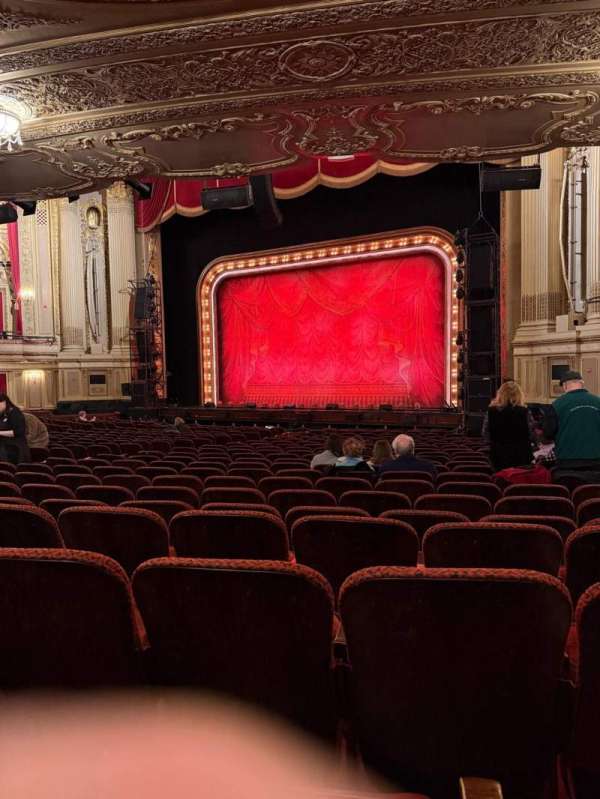 Citizens Bank Opera House, section: Orchestra RC, row: R, seat: 28