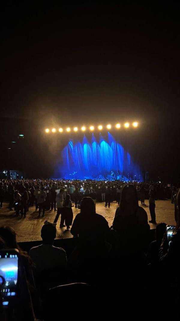 Palacio de los Deportes, section: B 4, row: E, seat: 1