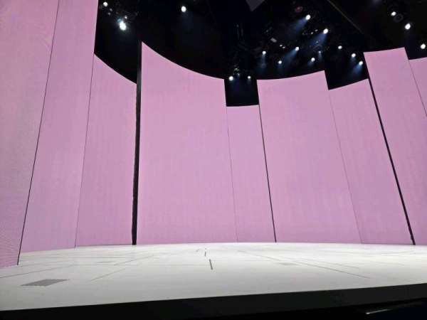 Nederlander Theatre, section: Orchestra L, row: B, seat: 5
