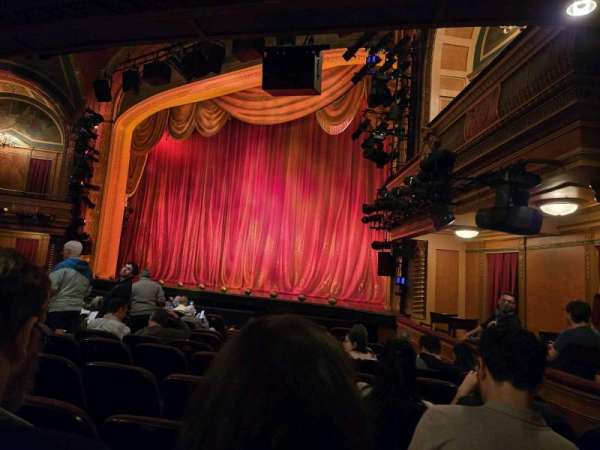 Todd Haimes Theatre, section: Orchestra R, row: L, seat: 18