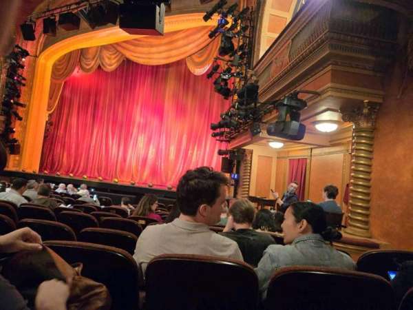 Todd Haimes Theatre, section: Orchestra R, row: L, seat: 20