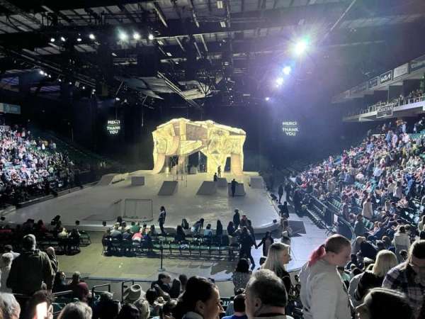 Comerica Center, section: 126, row: M, seat: 8