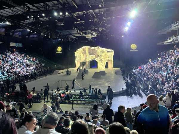 Comerica Center, section: 126, row: M, seat: 6