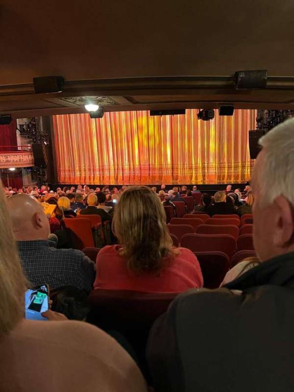 Broadhurst Theatre, section: Orchestra C, row: S, seat: 6