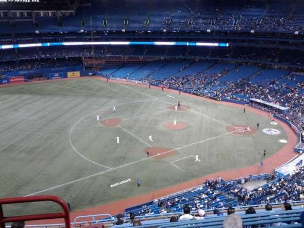 Rogers Centre, section: 533, row: 12, seat: 20