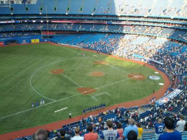 Rogers Centre, section: 533, row: 12, seat: 16