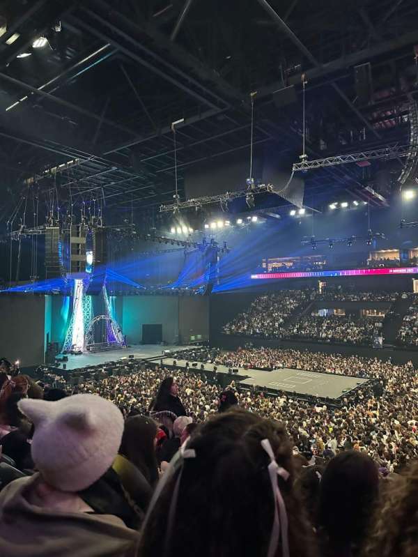 LDLC Arena, section: 204, row: R, seat: 103