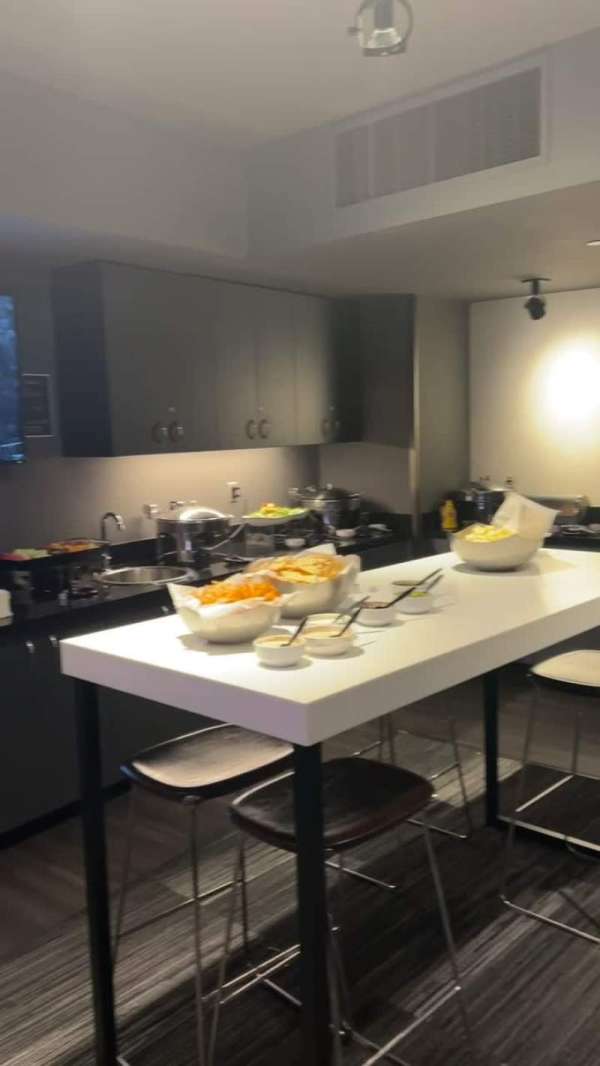 Crypto.com Arena, section: Suite A4